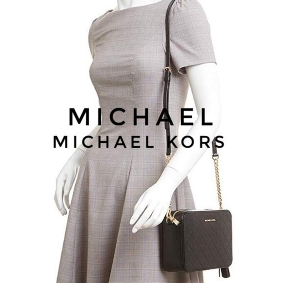 MICHAEL Michael Kors Chain Embossed Camera Bag - Picture 10 of 11